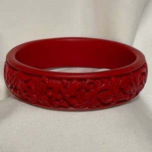 Vintage hand carved cinnabar bangle bracelet